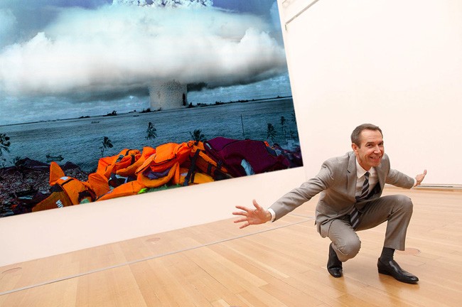 Koons and Bomb 
